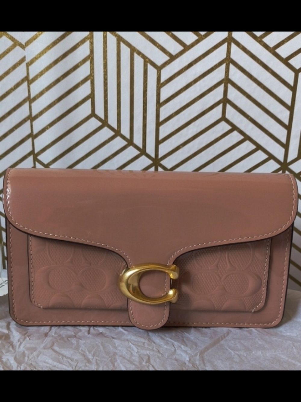 Coach Blush Pink Signature Clutch with Gold 'C' Accent E